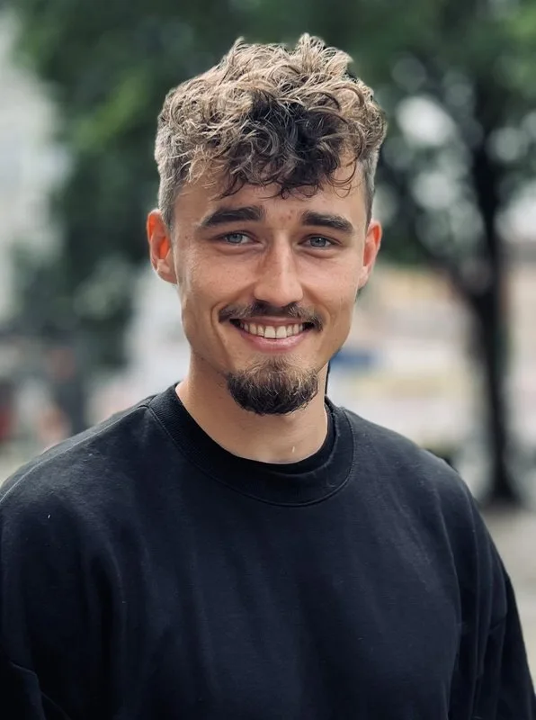 Nikolai — Gründer und Hauptlehrer